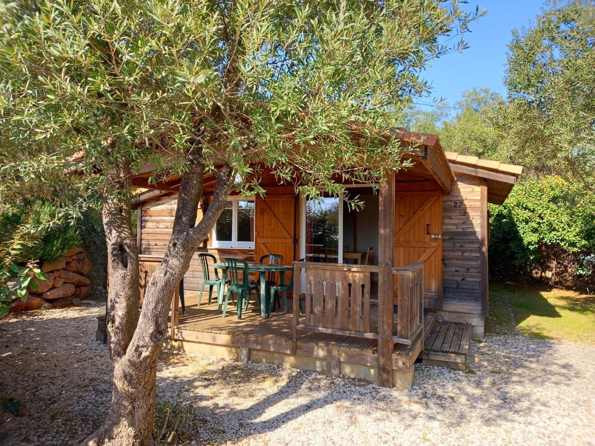 Les Chalets Du Relais D'Aguilar Tuchan エクステリア 写真