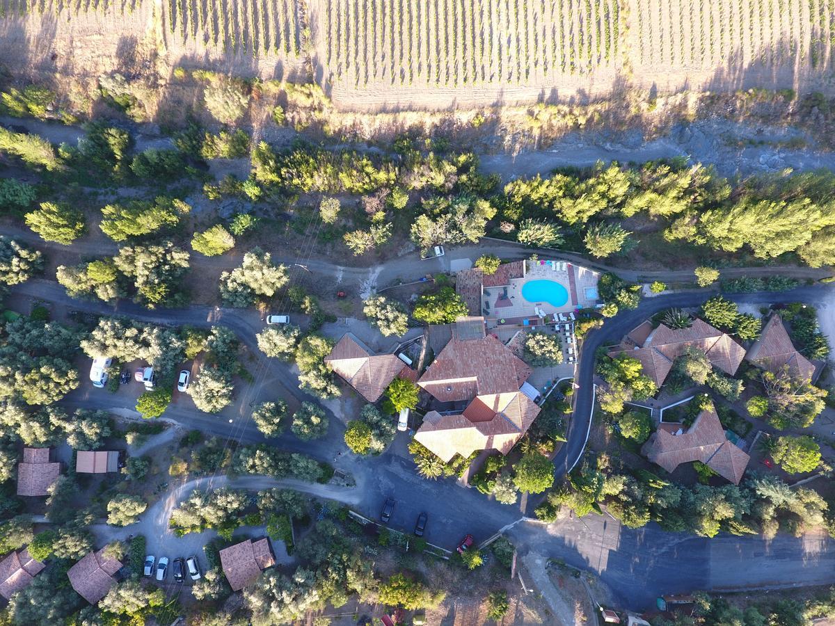 Les Chalets Du Relais D'Aguilar Tuchan エクステリア 写真